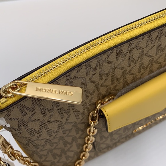 Michael Kors Jet Set LG 2 in 1 card case wristlet Wallet DAFFODIL SIGNATURE - Picture 11 of 16